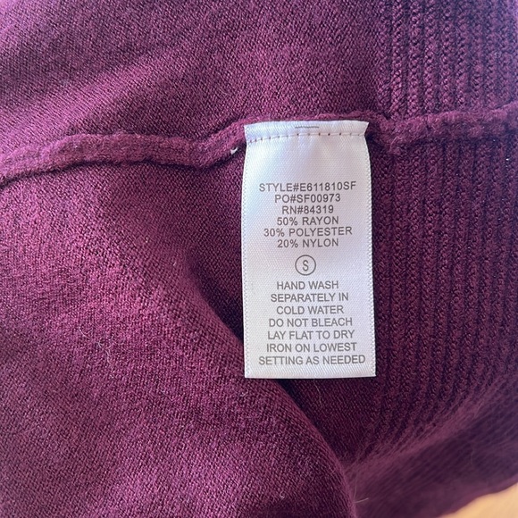 🔥 SALE 🔥 NEW Evolution by Cyrus Maroon Open Front Cardigan Size Small - Picture 5 of 16